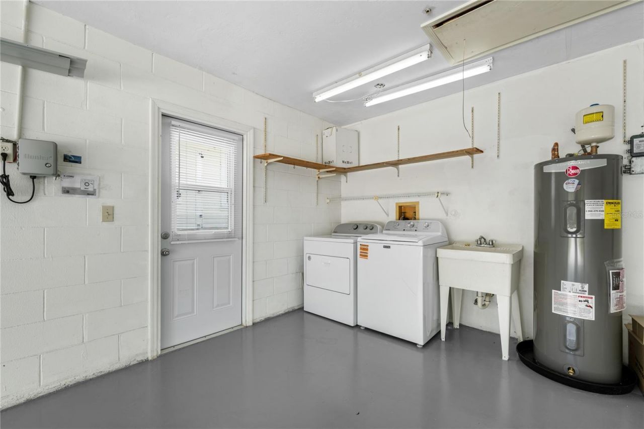 815 E 23rd Avenue , New Smyrna Beach, FL 32169 Photo