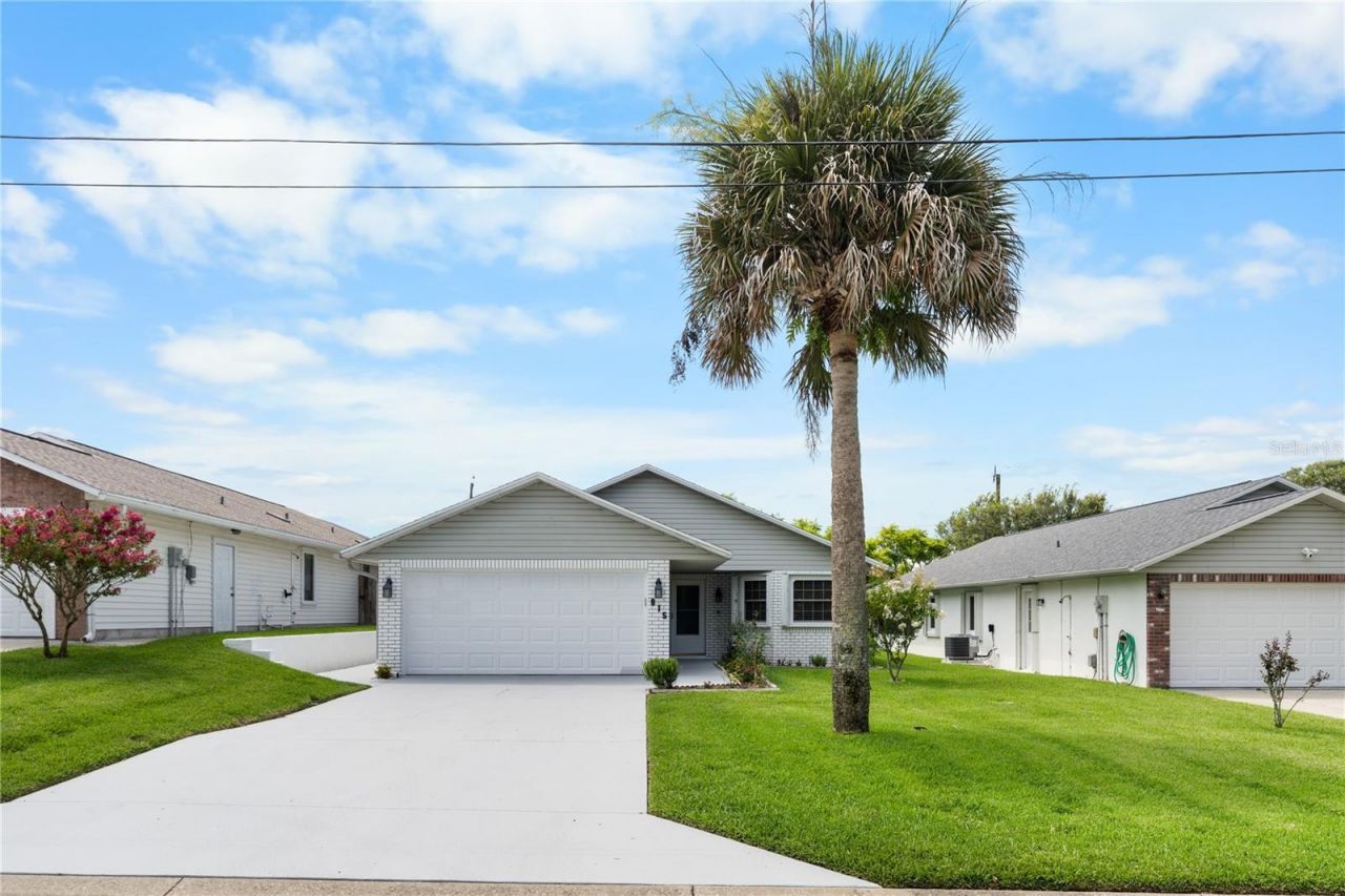 815 E 23rd Avenue , New Smyrna Beach, FL 32169 Photo