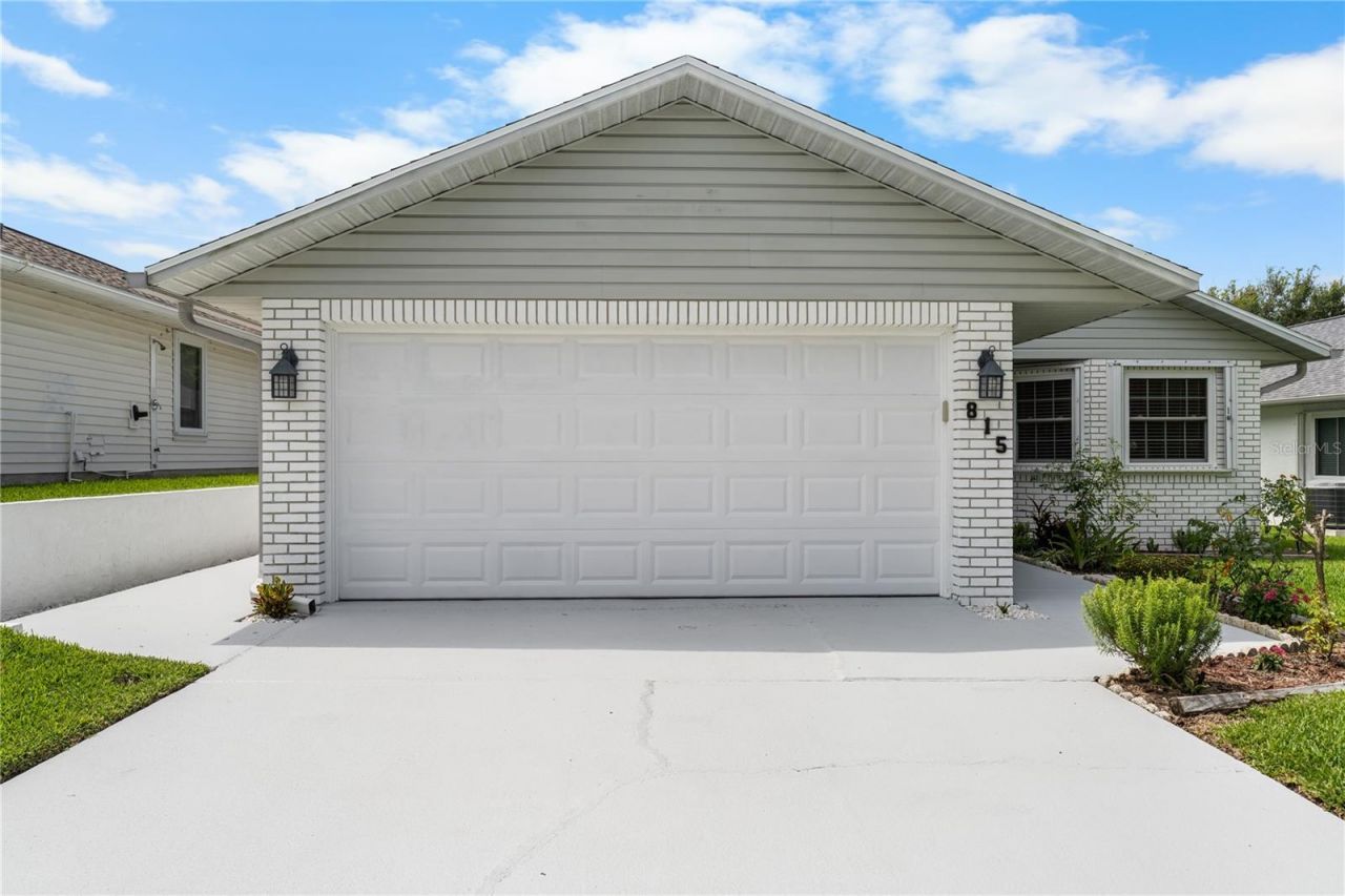 815 E 23rd Avenue , New Smyrna Beach, FL 32169 Photo