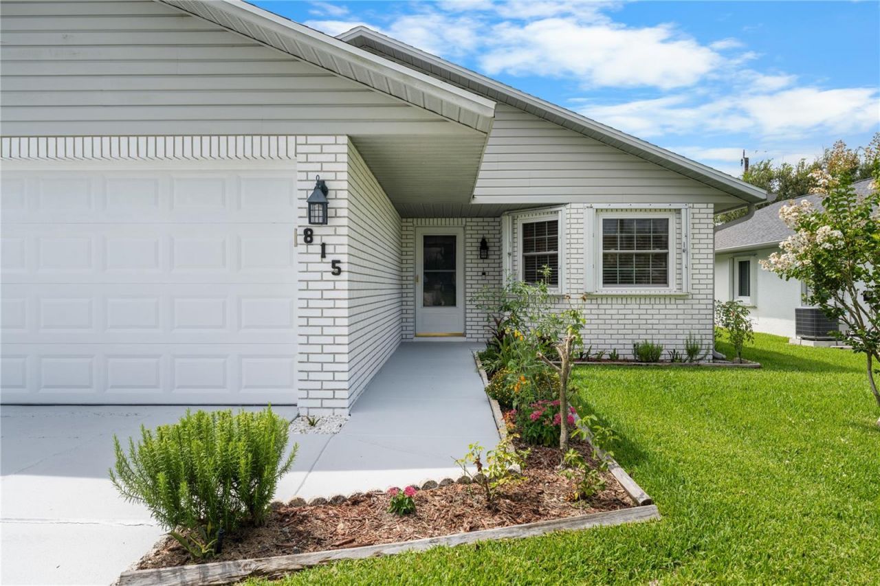 815 E 23rd Avenue , New Smyrna Beach, FL 32169 Photo