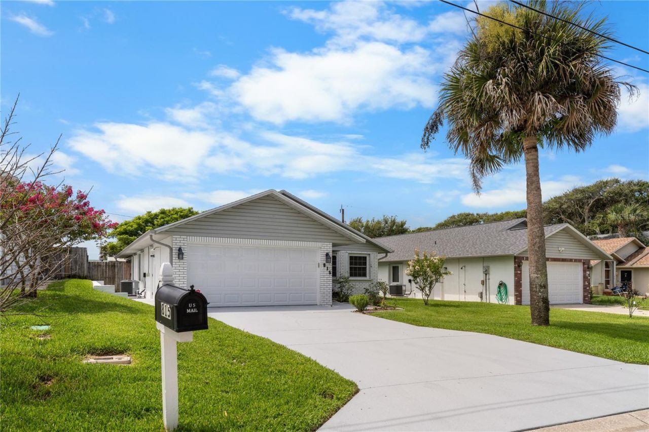 815 E 23rd Avenue , New Smyrna Beach, FL 32169 Photo