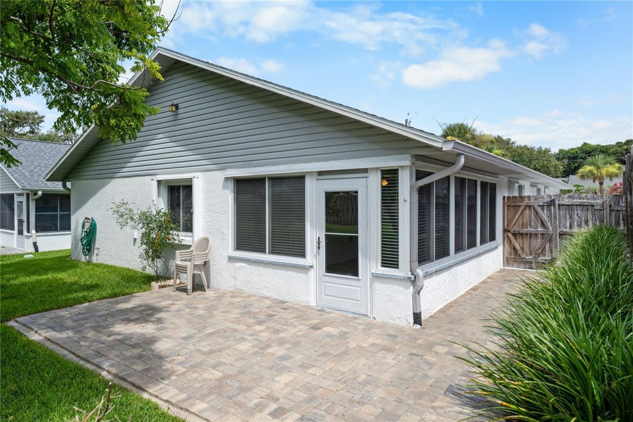 815 E 23rd Avenue , New Smyrna Beach, FL 32169 Photo