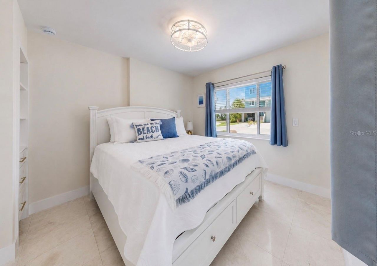 480 S Bayshore Drive , Madeira Beach, FL 33708 Photo