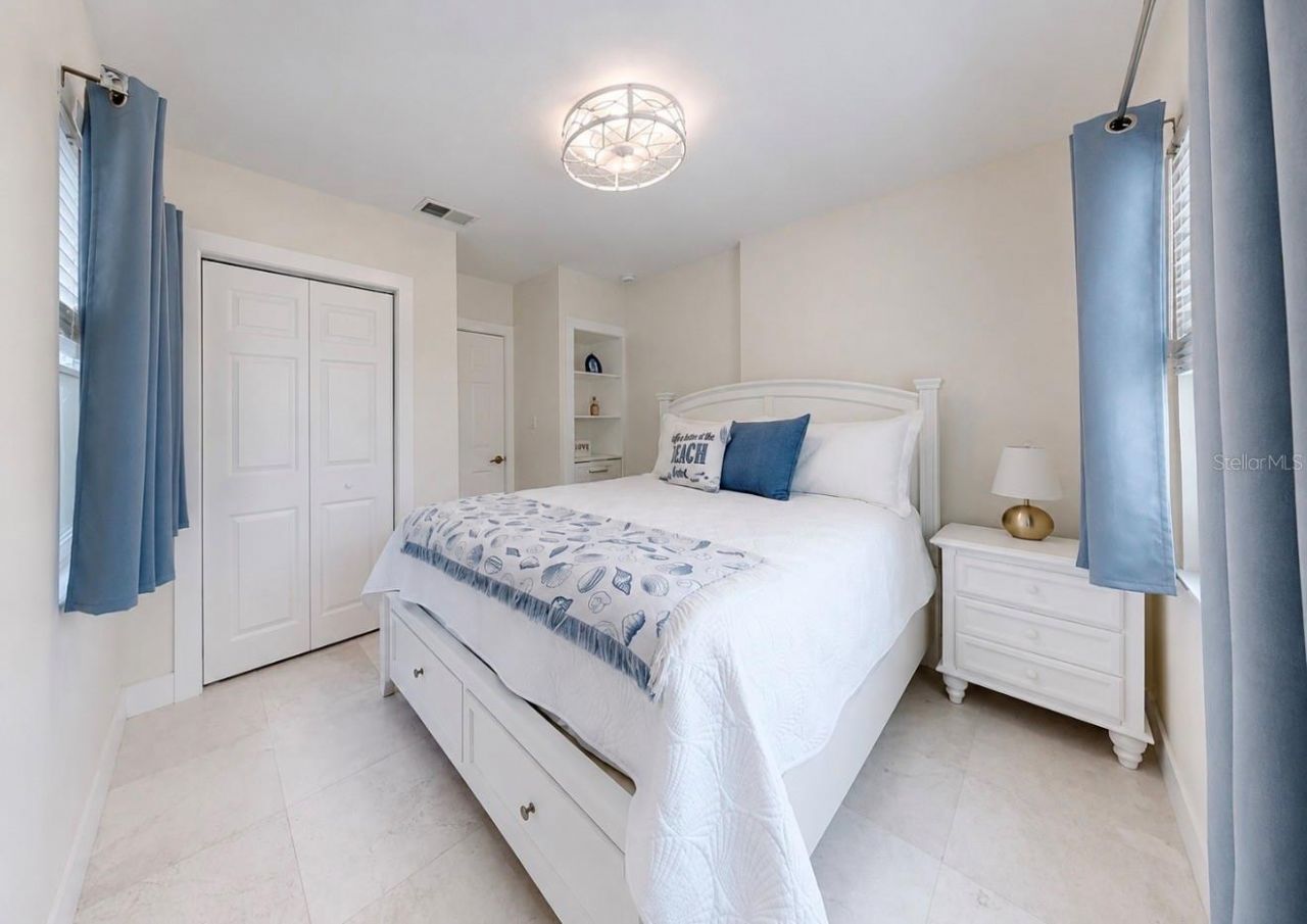 480 S Bayshore Drive , Madeira Beach, FL 33708 Photo