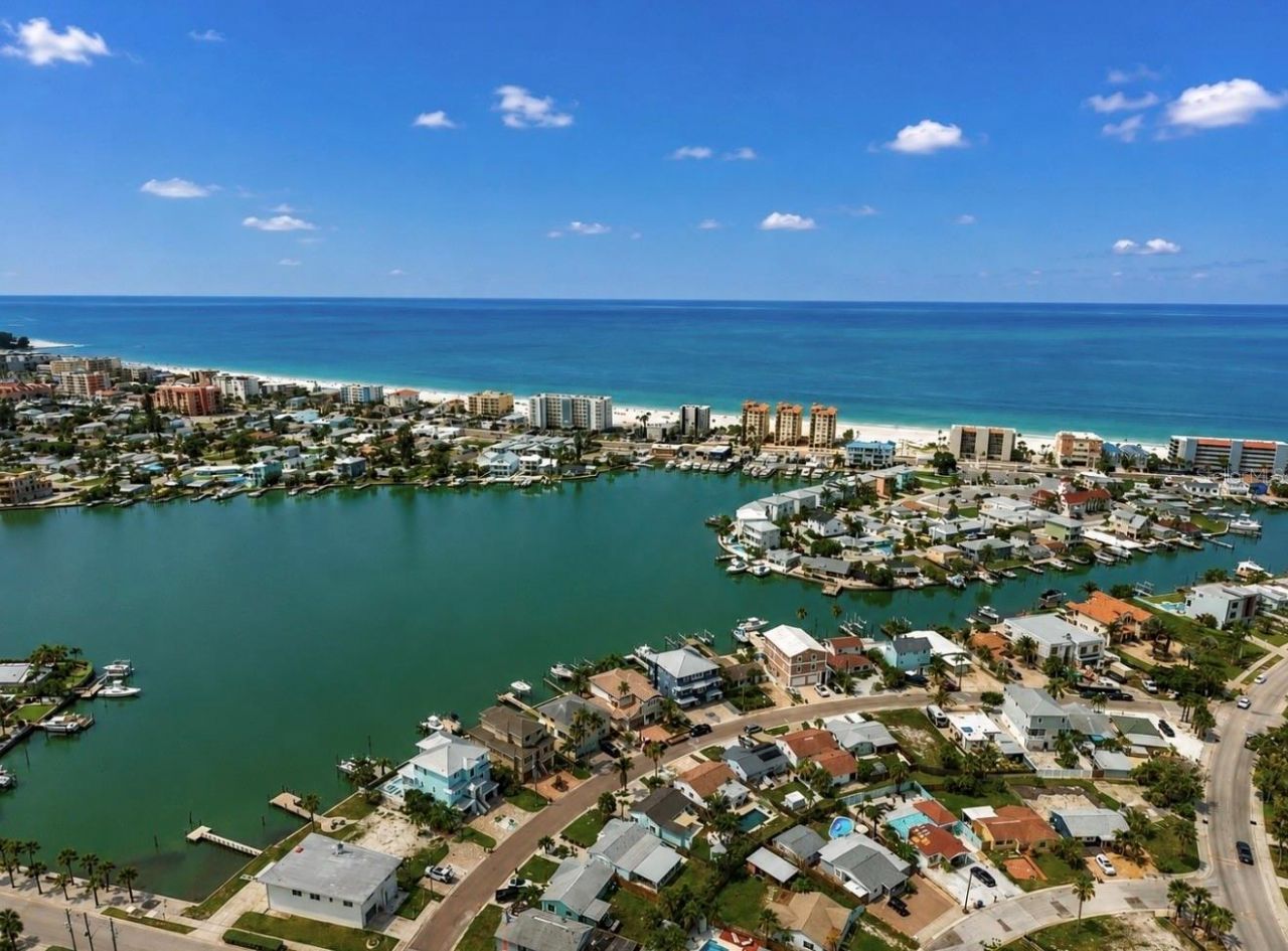 480 S Bayshore Drive , Madeira Beach, FL 33708 Photo