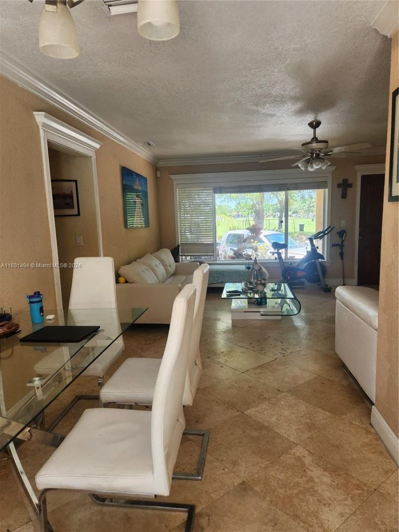 13365 NW 12th Ave, North Miami, FL 33168 Photo