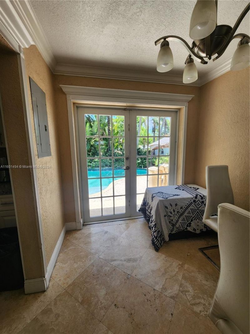 13365 NW 12th Ave, North Miami, FL 33168 Photo