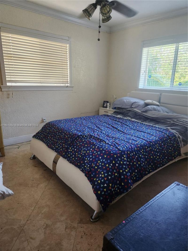 13365 NW 12th Ave, North Miami, FL 33168 Photo