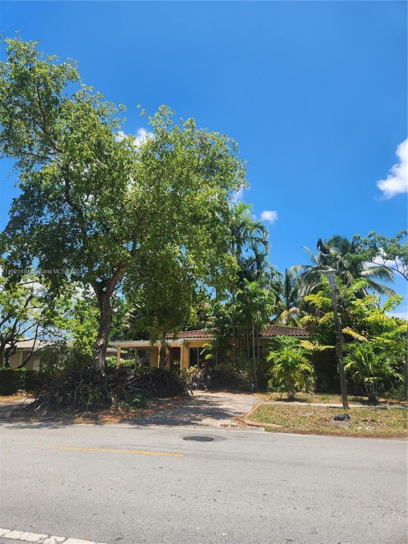 13365 NW 12th Ave, North Miami, FL 33168 Photo
