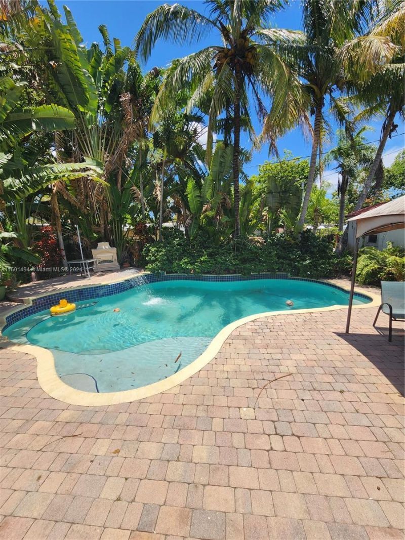 13365 NW 12th Ave, North Miami, FL 33168 Photo