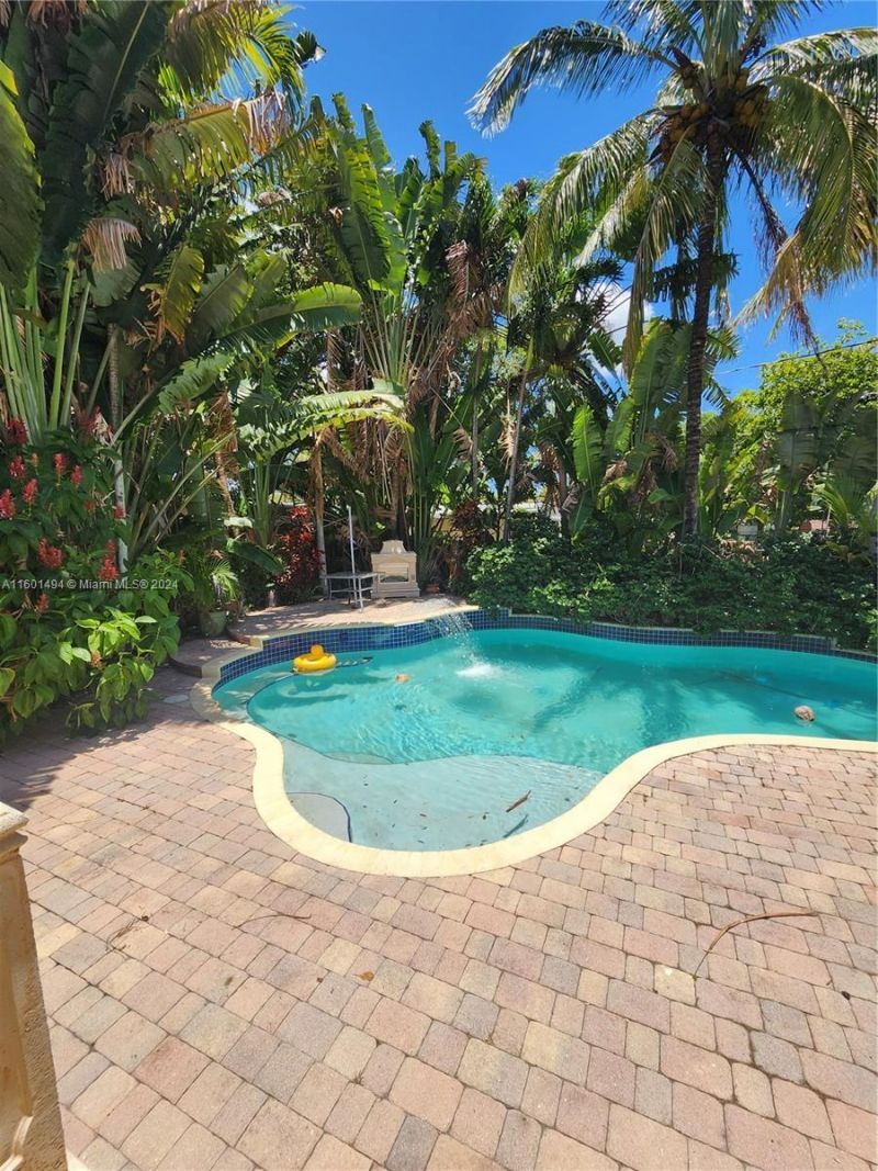 13365 NW 12th Ave, North Miami, FL 33168 Photo