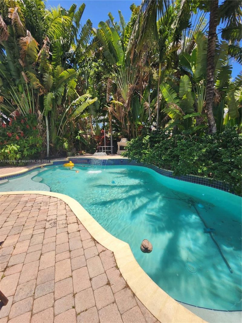13365 NW 12th Ave, North Miami, FL 33168 Photo