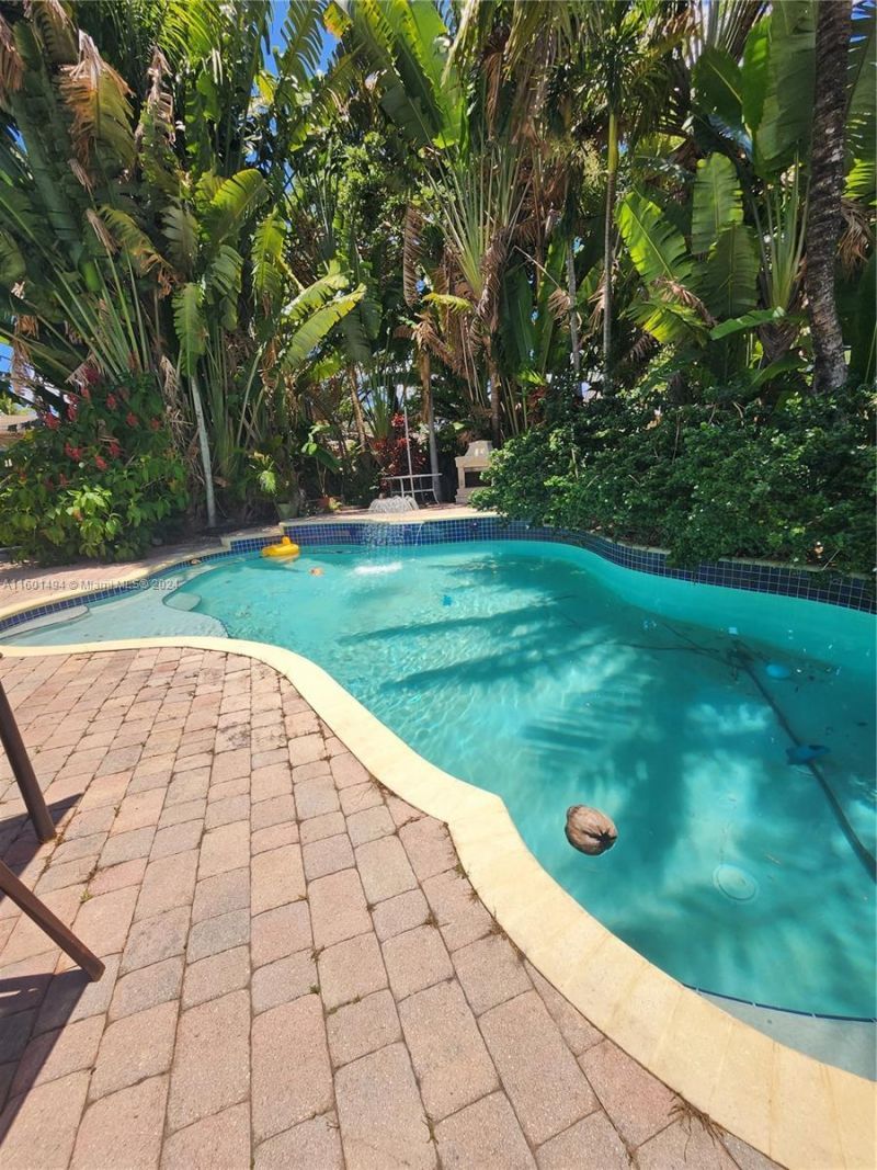 13365 NW 12th Ave, North Miami, FL 33168 Photo