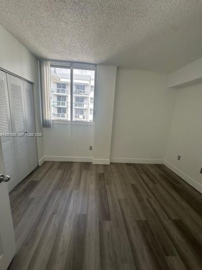 5091 NW 7th St , Unit 1008, Miami, FL 33126 Photo