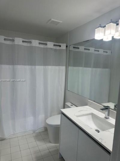 5091 NW 7th St , Unit 1008, Miami, FL 33126 Photo