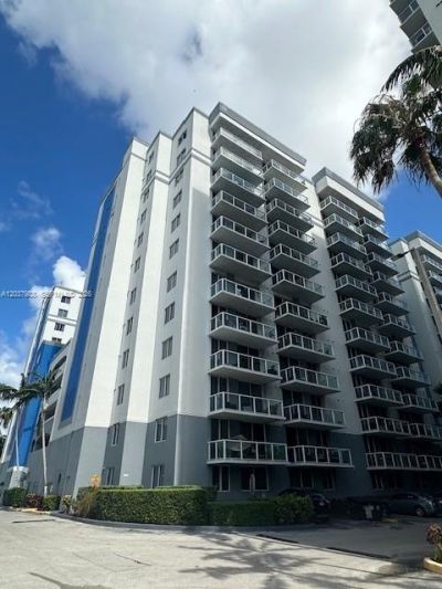 5091 NW 7th St , Unit 1008, Miami, FL 33126 Photo