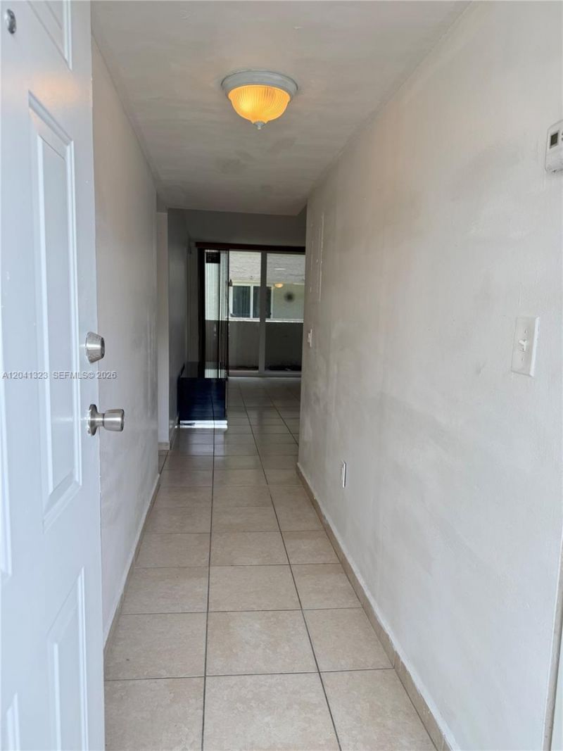 10090 NW 80th Ct , Unit 1241, Hialeah Gardens, FL 33016 Photo