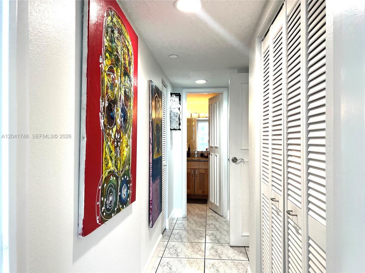 2401 Collins Ave , Unit 1009, Miami Beach, FL 33140 Photo