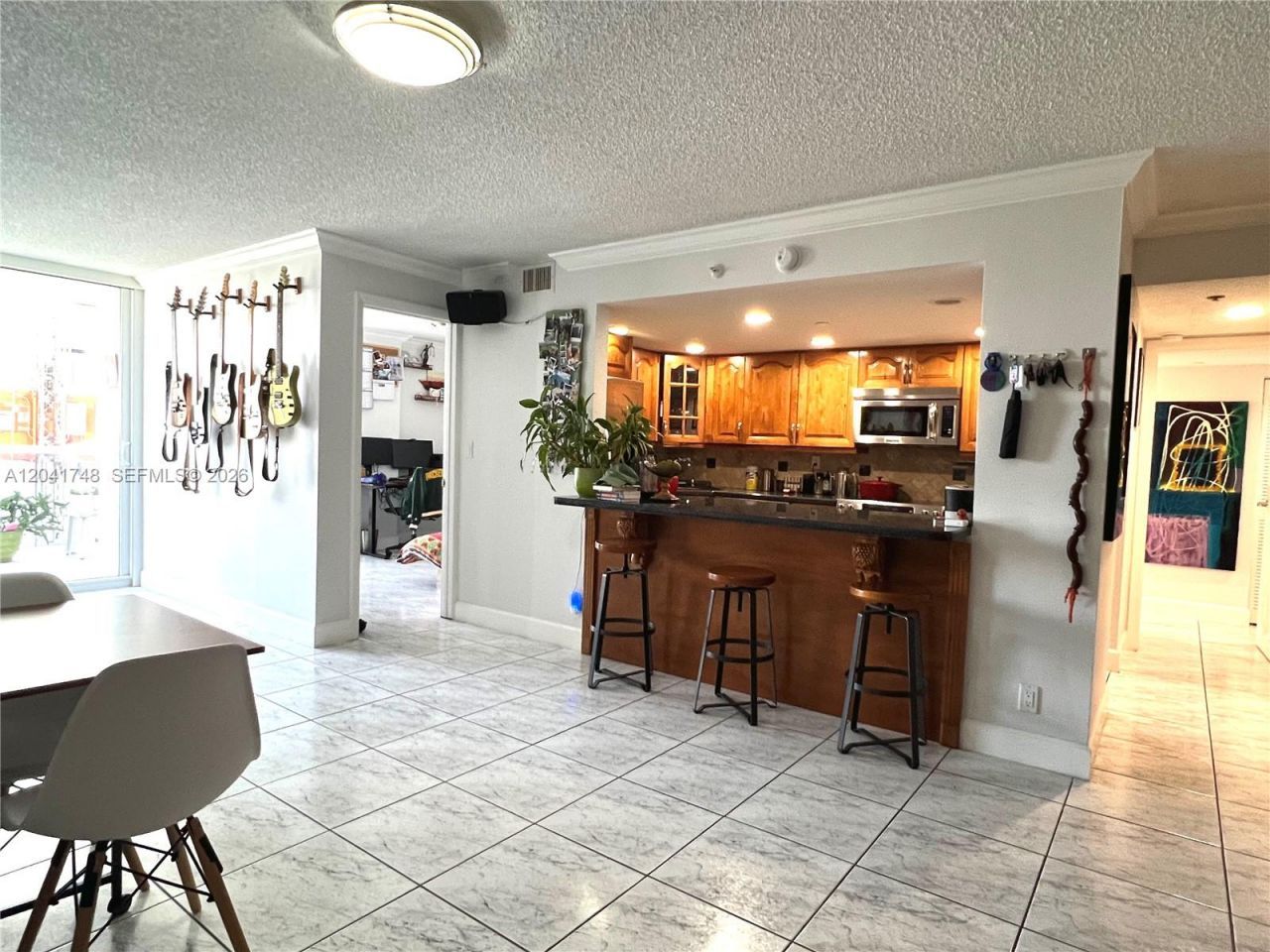 2401 Collins Ave , Unit 1009, Miami Beach, FL 33140 Photo