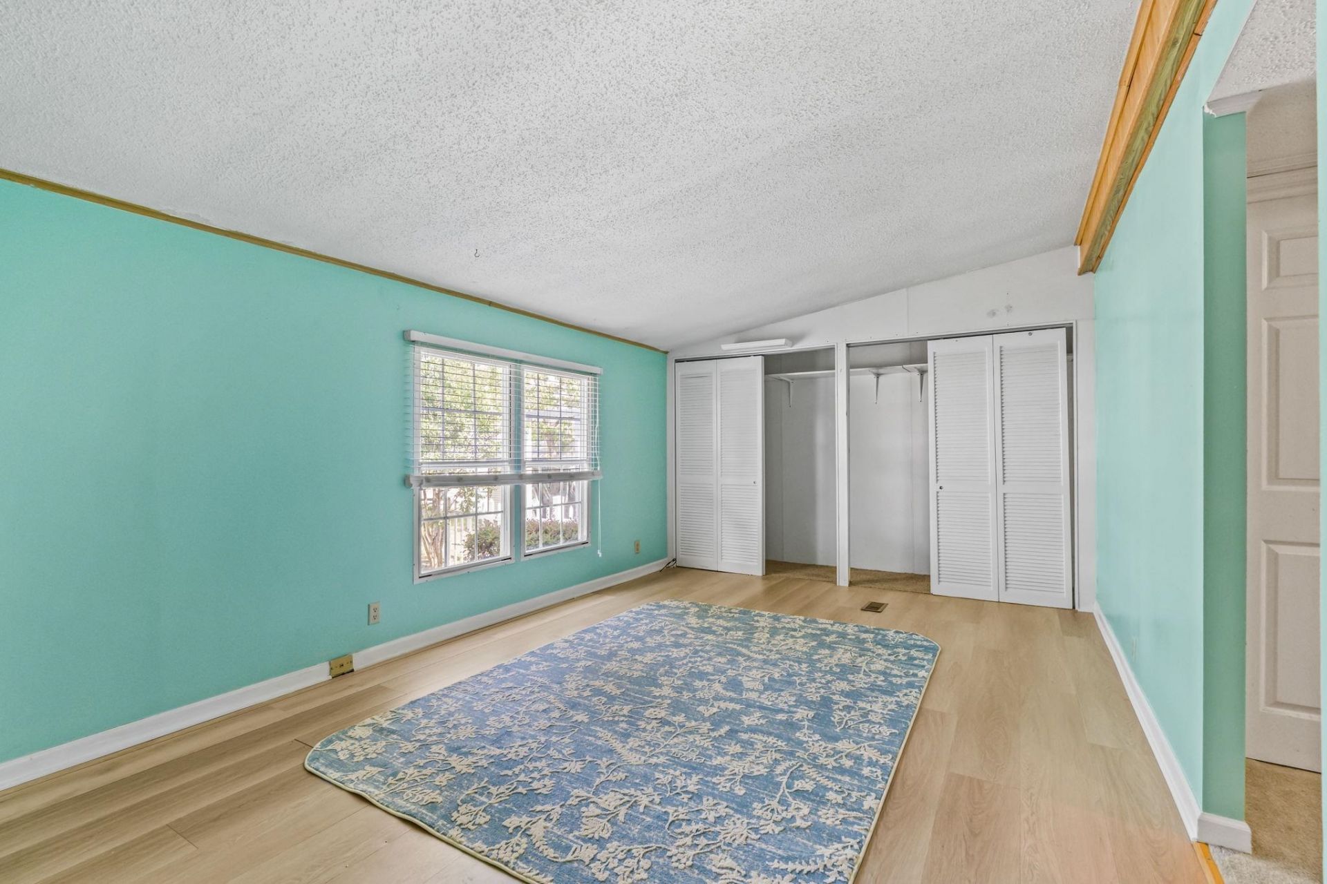 2402 Little River Neck Rd. Photo 29