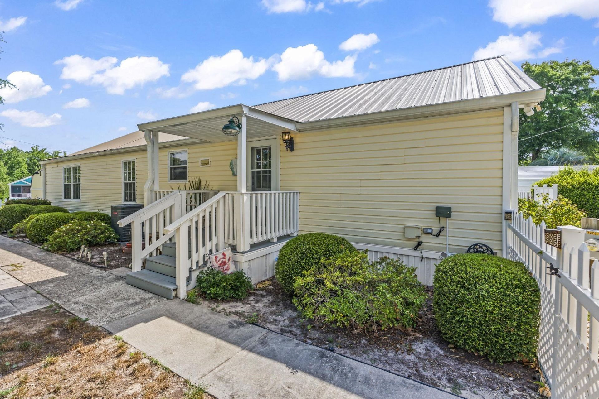 2402 Little River Neck Rd. Photo 37