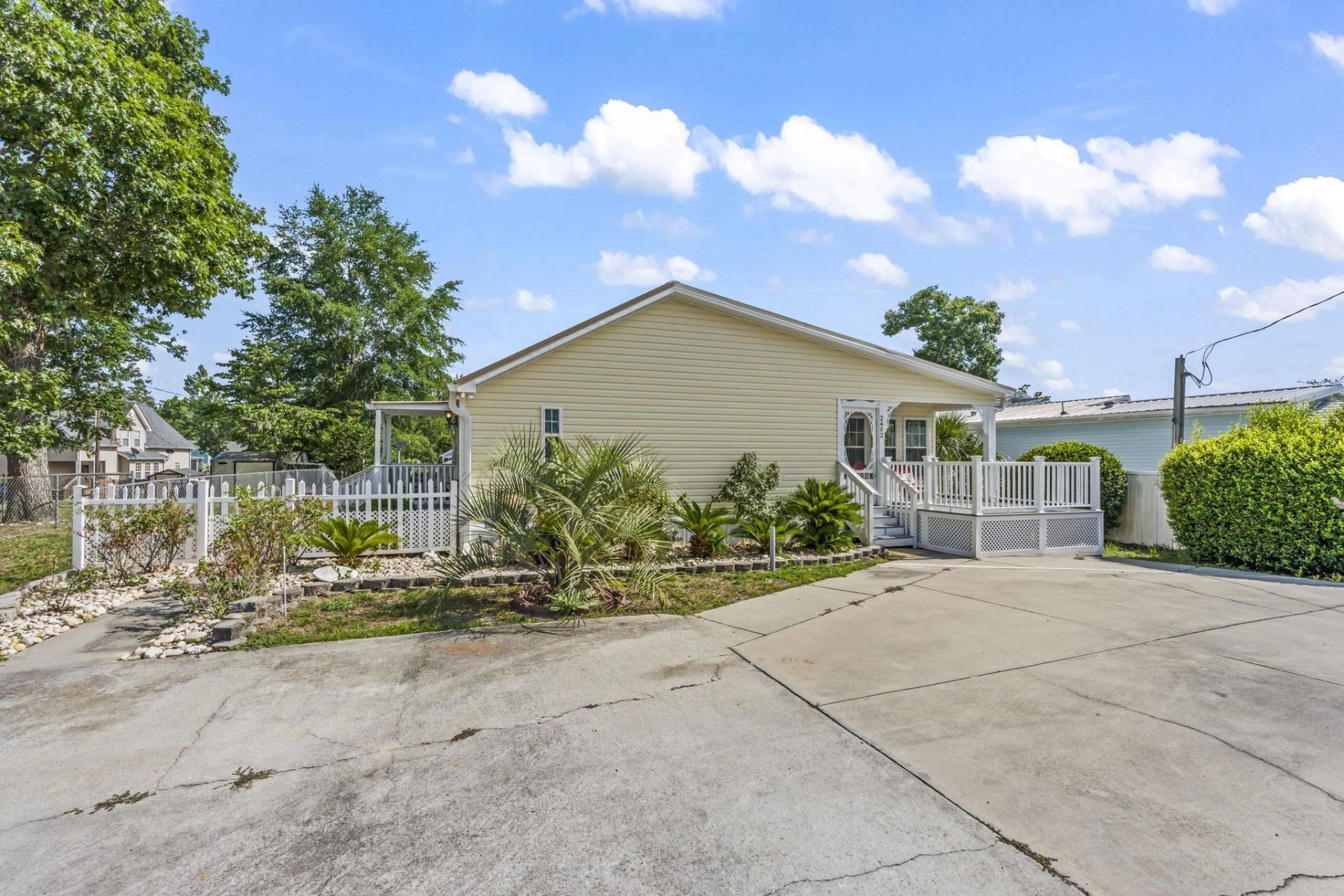 2402 Little River Neck Rd. Photo 39