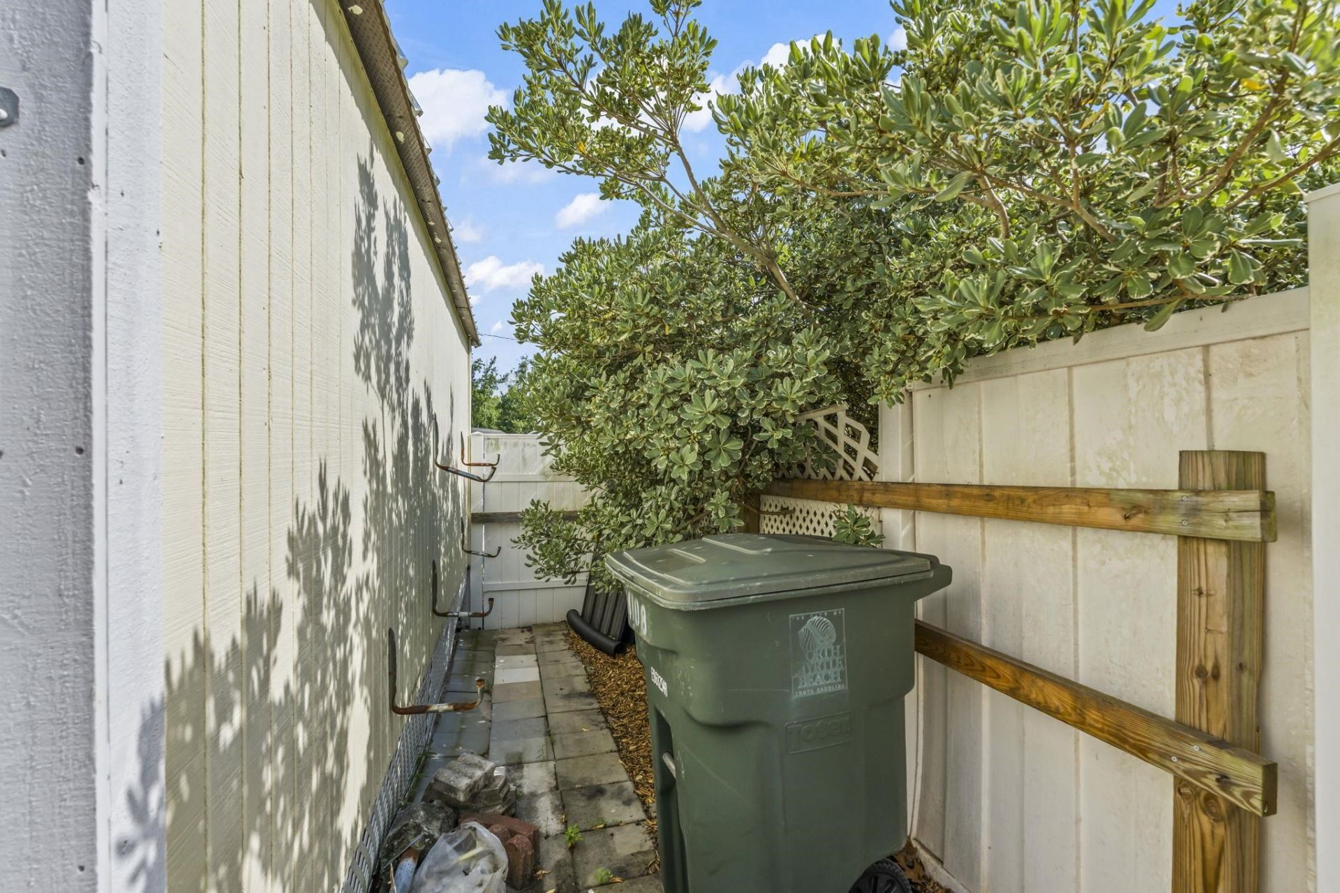 2402 Little River Neck Rd. Photo 47