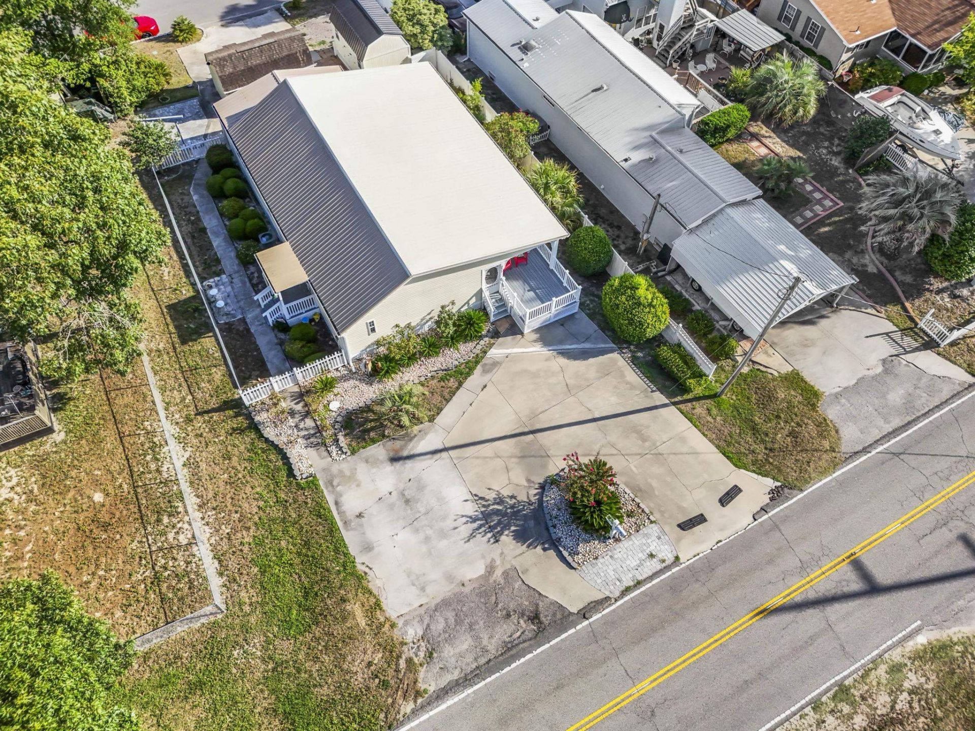 2402 Little River Neck Rd. Photo 49