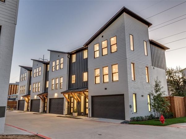 3940 Spring Valley Road , Unit 3, Farmers Branch, TX 75001