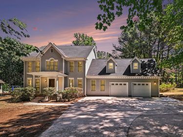 104 Light Falls Drive, Wake Forest, NC 27587