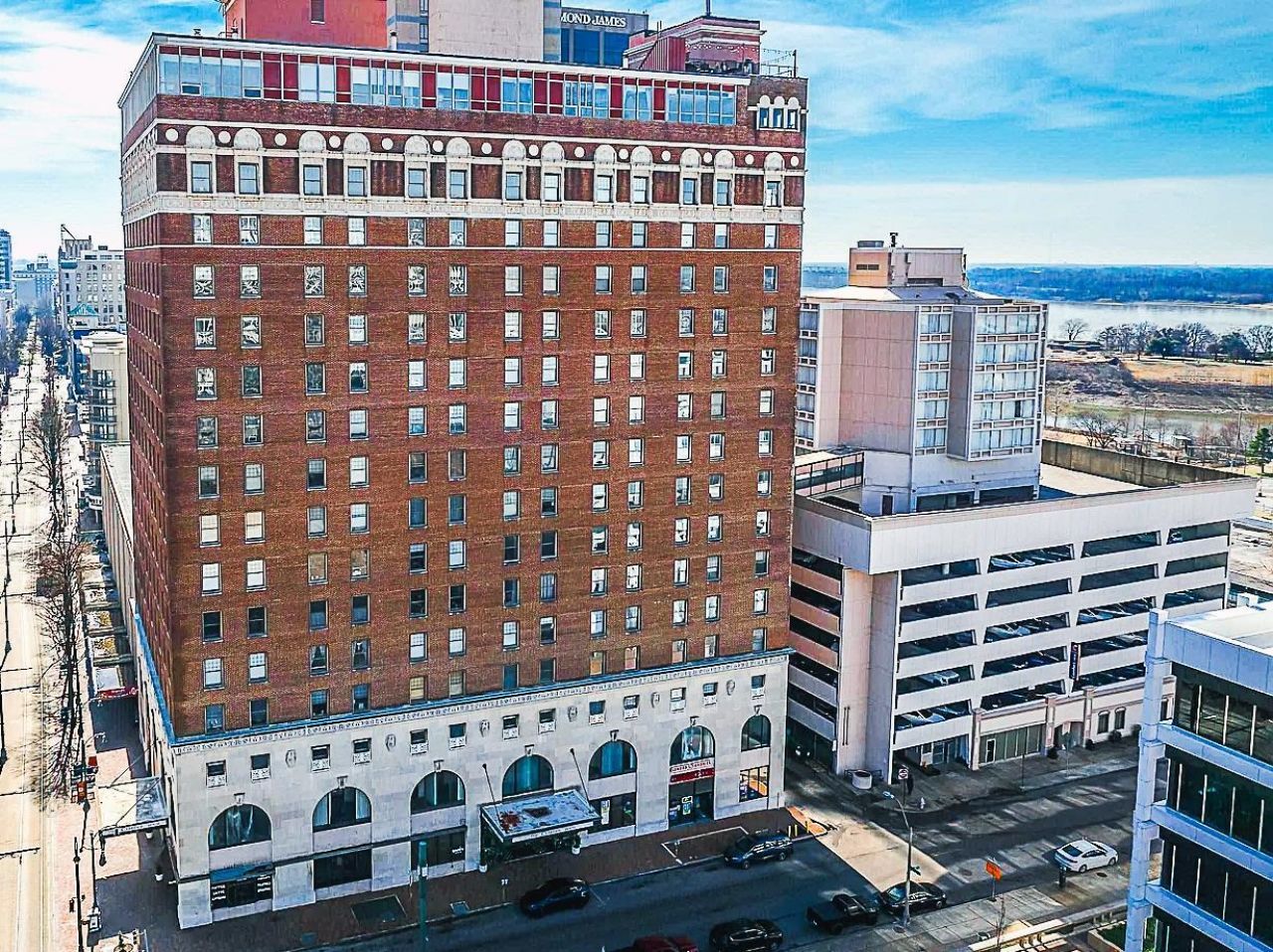 109 N MAIN ST N Memphis, TN 38103