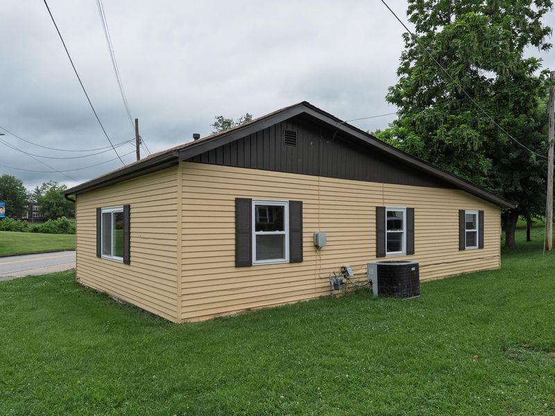 614 Main Street, Falmouth, KY 41040 Photo 3