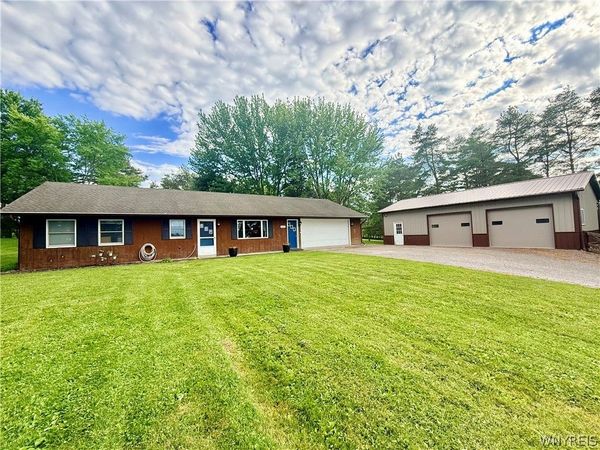 4842 Batavia Bethany Townl Road , Batavia, NY 14020