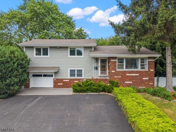760 Grove St, Clifton, NJ 07013