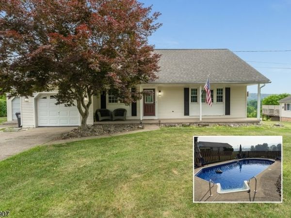 29 Stewartsville Rd, Franklin, NJ 08886