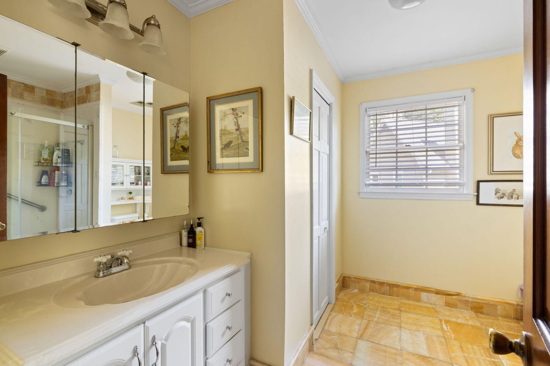 1067 Loyalist Lane Photo 21