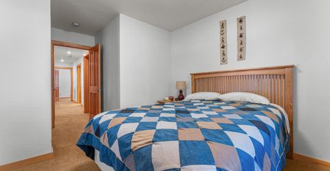 8709 Trout Avenue, Kings Beach, CA 96143 Photo