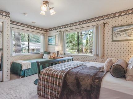1529 Christy Lane, Olympic Valley, CA 96146 Photo