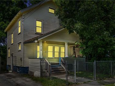 158 Baldwin Ave , Syracuse, NY 13205