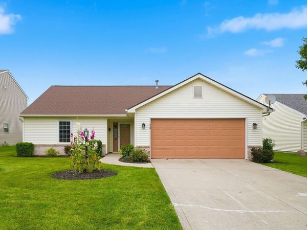 218 El Dorado Trail, Fort Wayne, IN 46825