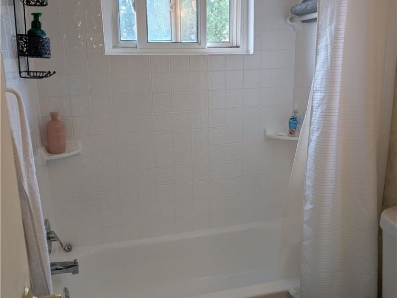 5975 Glenway Drive, Unit A, Brook Park, OH 44142 Photo 22