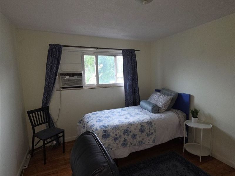 5975 Glenway Drive, Unit A, Brook Park, OH 44142 Photo 29