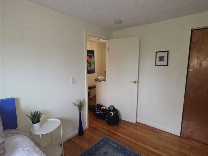 5975 Glenway Drive, Unit A, Brook Park, OH 44142 Photo 30