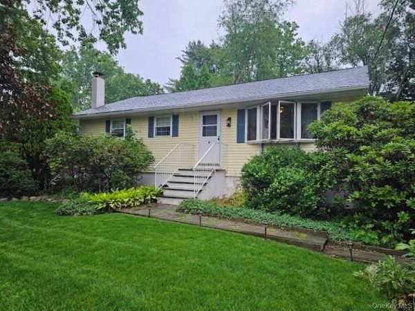 4 Pinegrove Drive, Wurtsboro, NY 12790