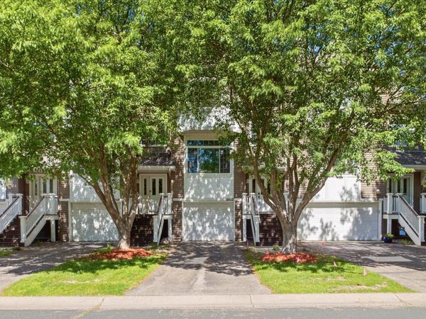 10512 8th Avenue N, Plymouth, MN 55441