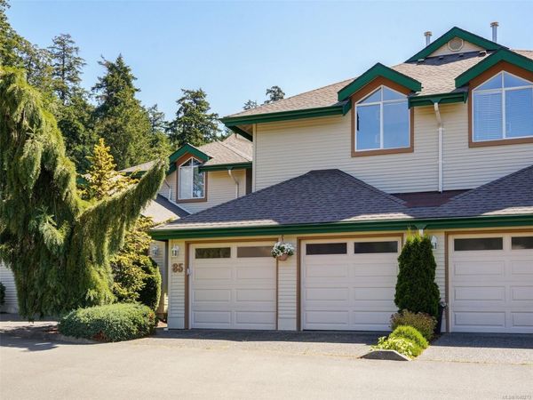 530 Marsett Pl, Unit #85, Saanich, BC V8Z 7J2