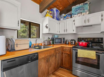 1390 Ski Run Boulevard, Unit 12, South Lake Tahoe, CA 96150 Photo