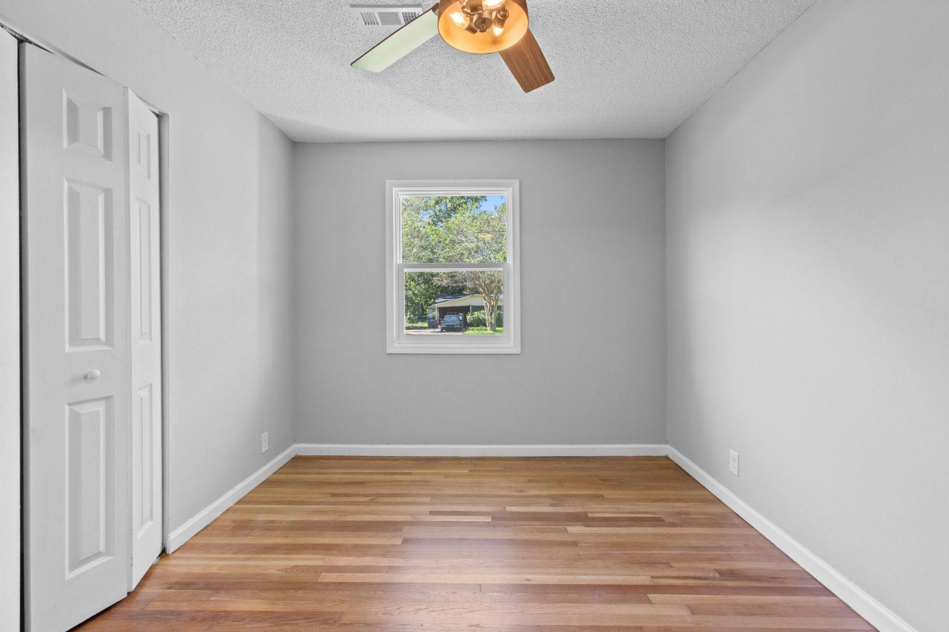 2507 Violet Avenue Photo 25