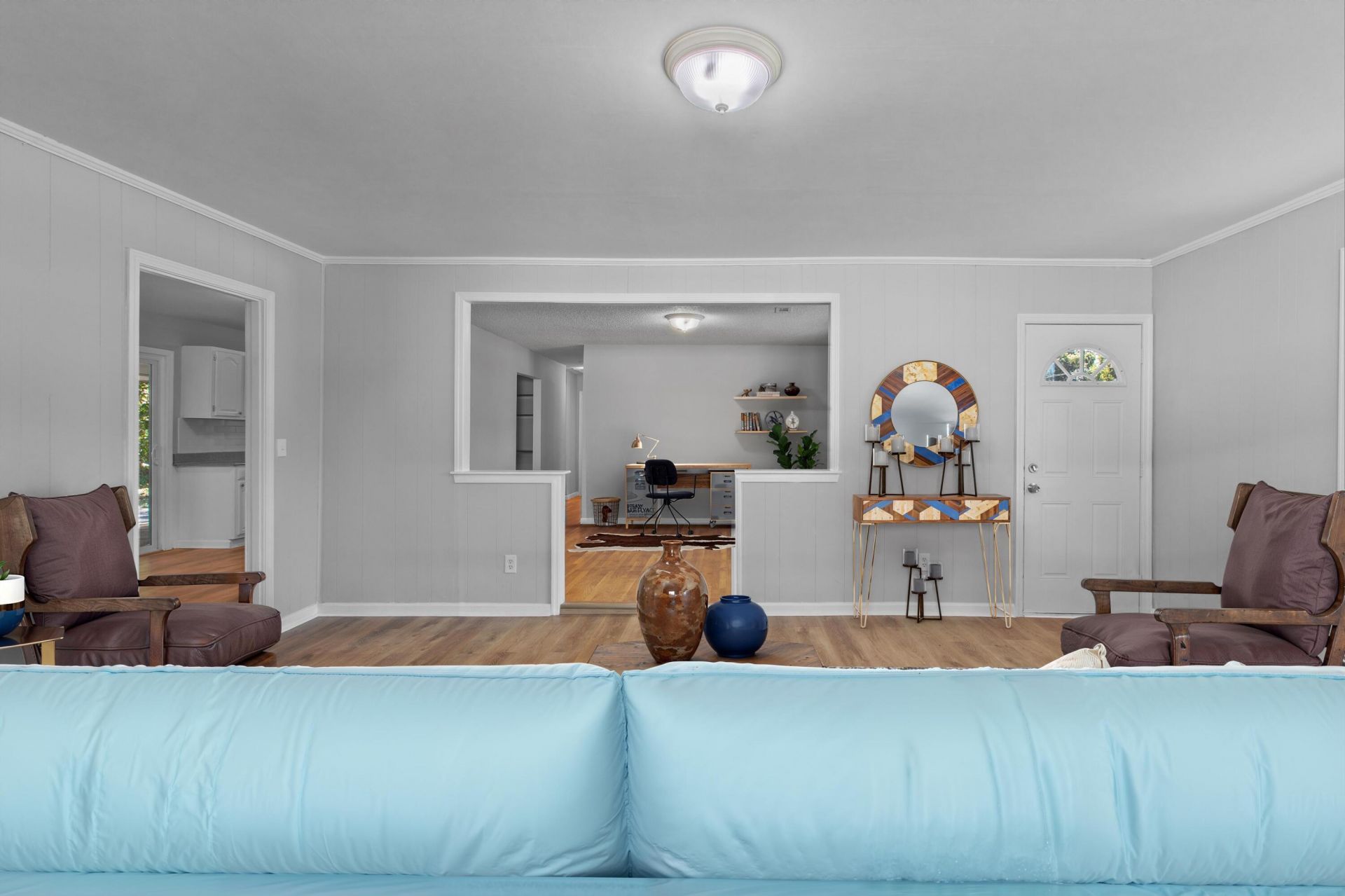 2507 Violet Avenue Photo 4