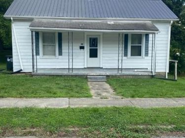 65 Stokesland, Danville, VA 24541